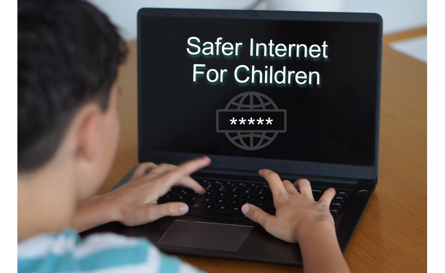 Kindersicherung im Internet: 8 Tipps, wie Antivirus Kinder schützt (2026)